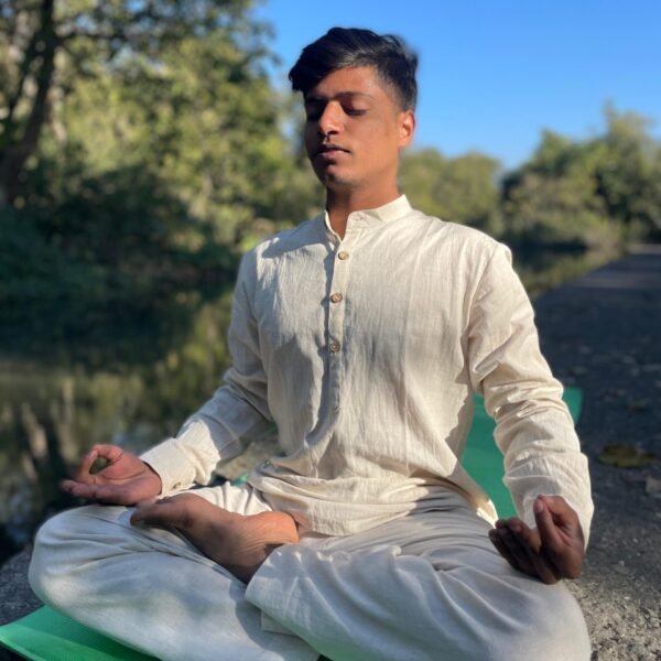 Men’s Pure Khadi Cotton Short Kurta – Breathable Natural Fabric